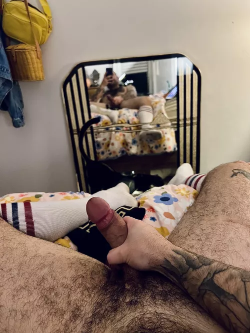 [28] Anyone want a bromance? DM me.