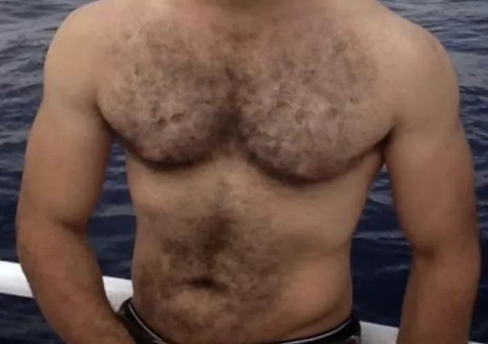 40m hairyhairy11 add w pic