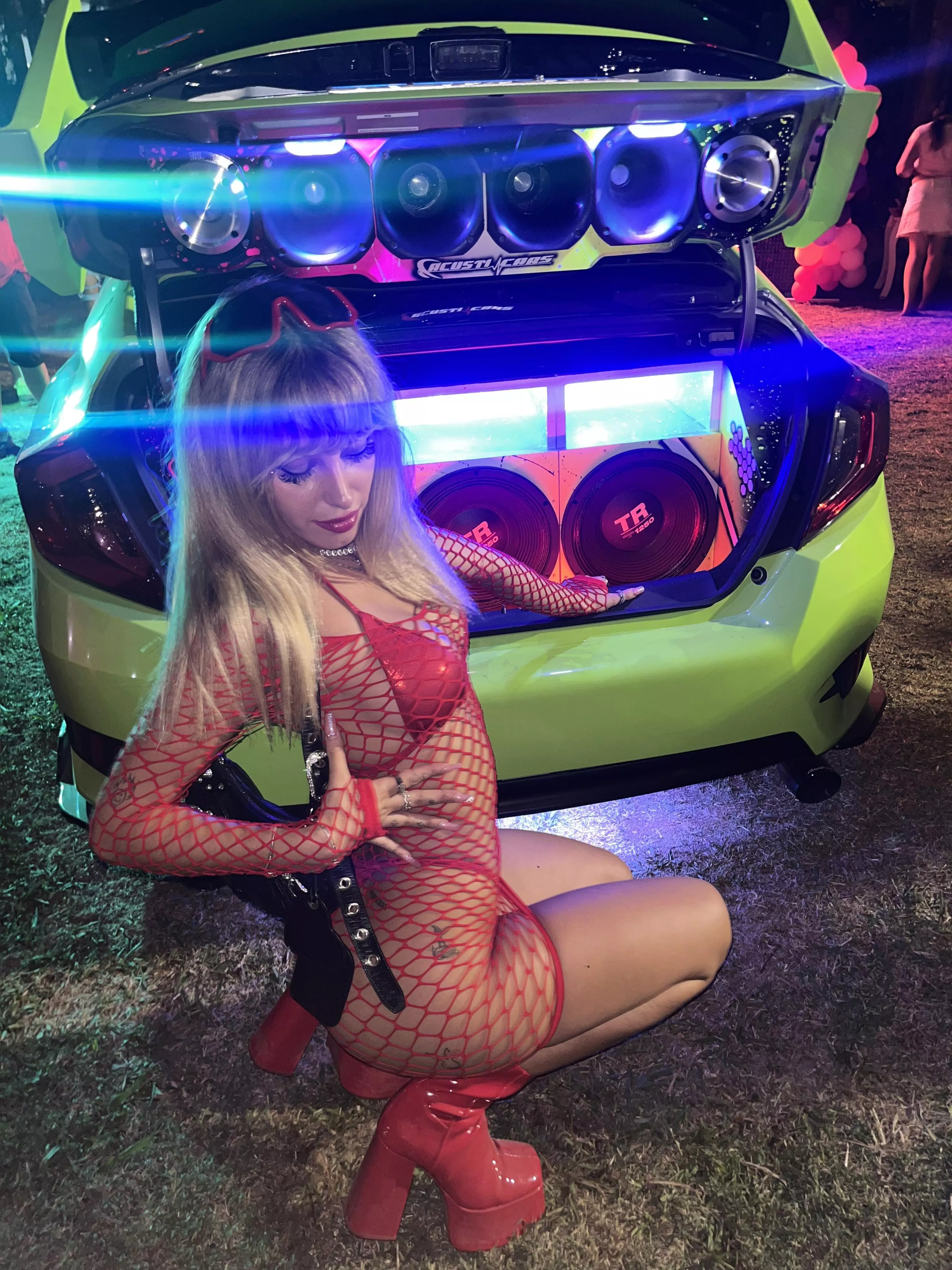 Can I bounce on your cock real quick?