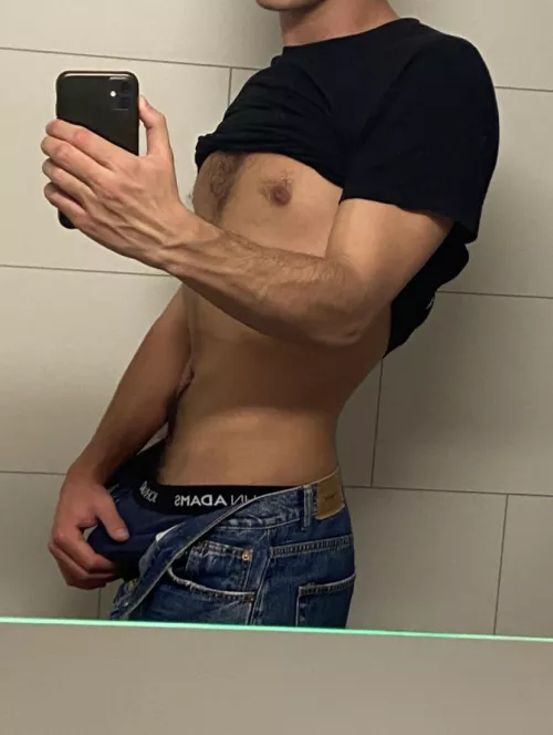 Im so horny rn, can you help ?