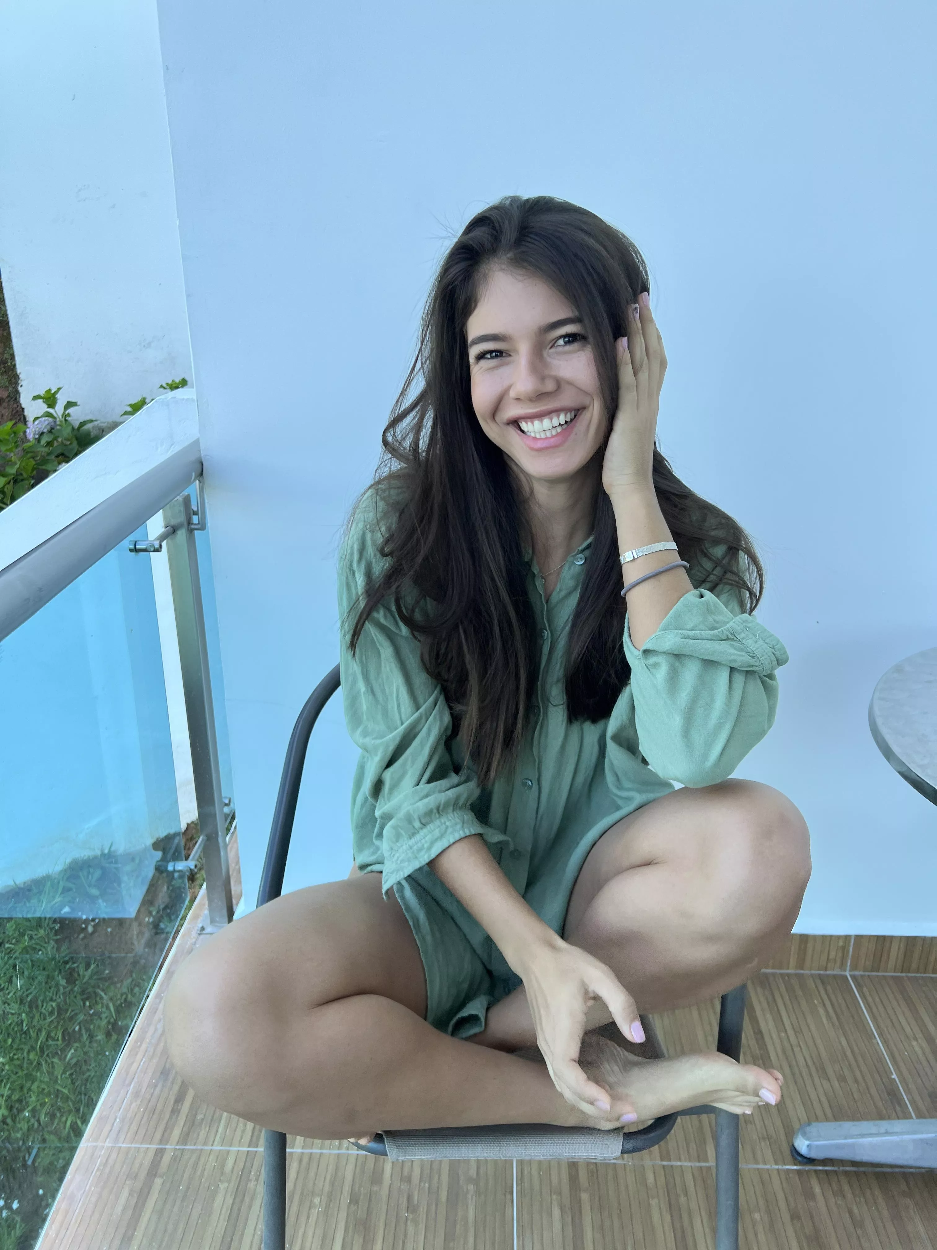 Look into my eyes and you’ll see paradise.