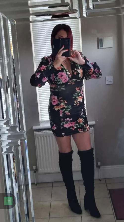 mature hotwife MILF in boots