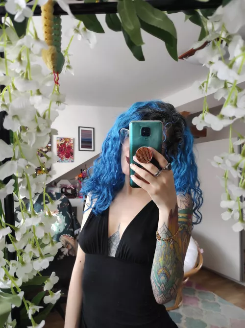 my favourite dress wouldn't look the same with a bra