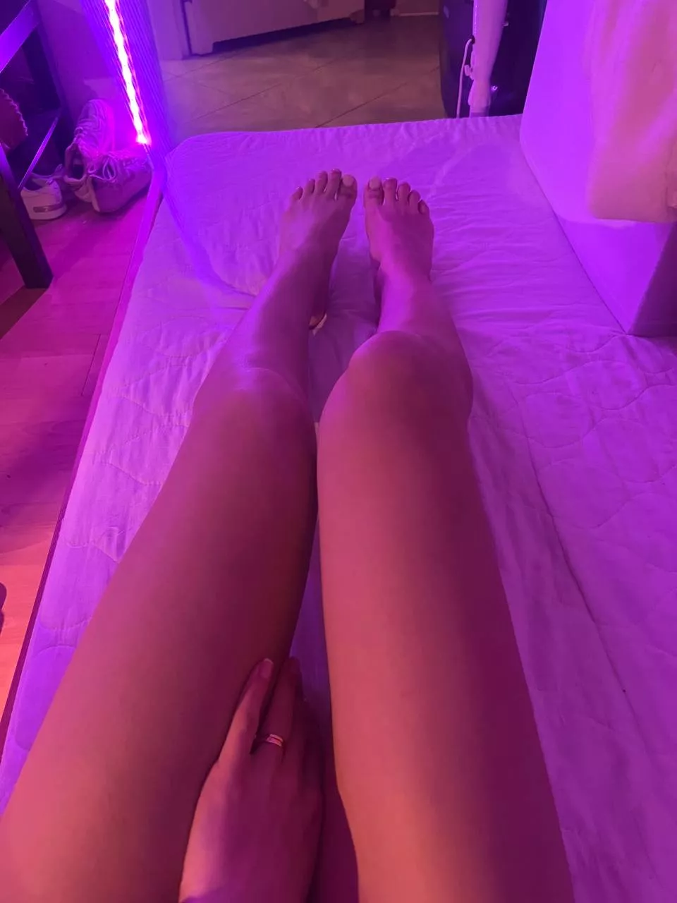 My feet can also the job!