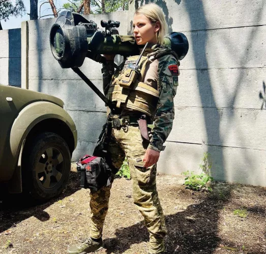 Ukrainian actor Alla Martyniuk who now helps the Ukrainian armed forces with logistics by aiding in the procurement of vehicles and equipment. (1170x1120)