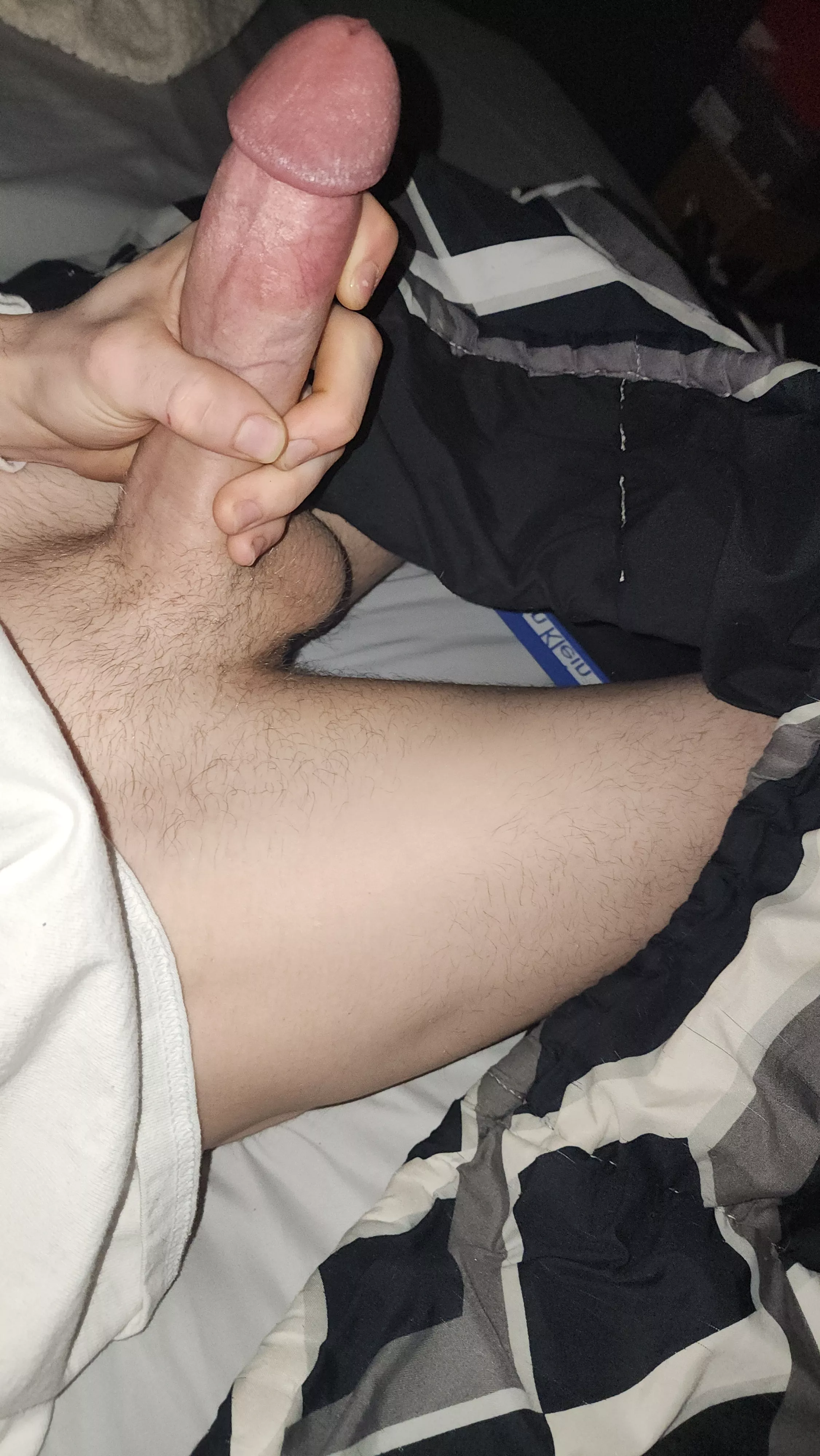 Wanna be my bottom? dms open😈