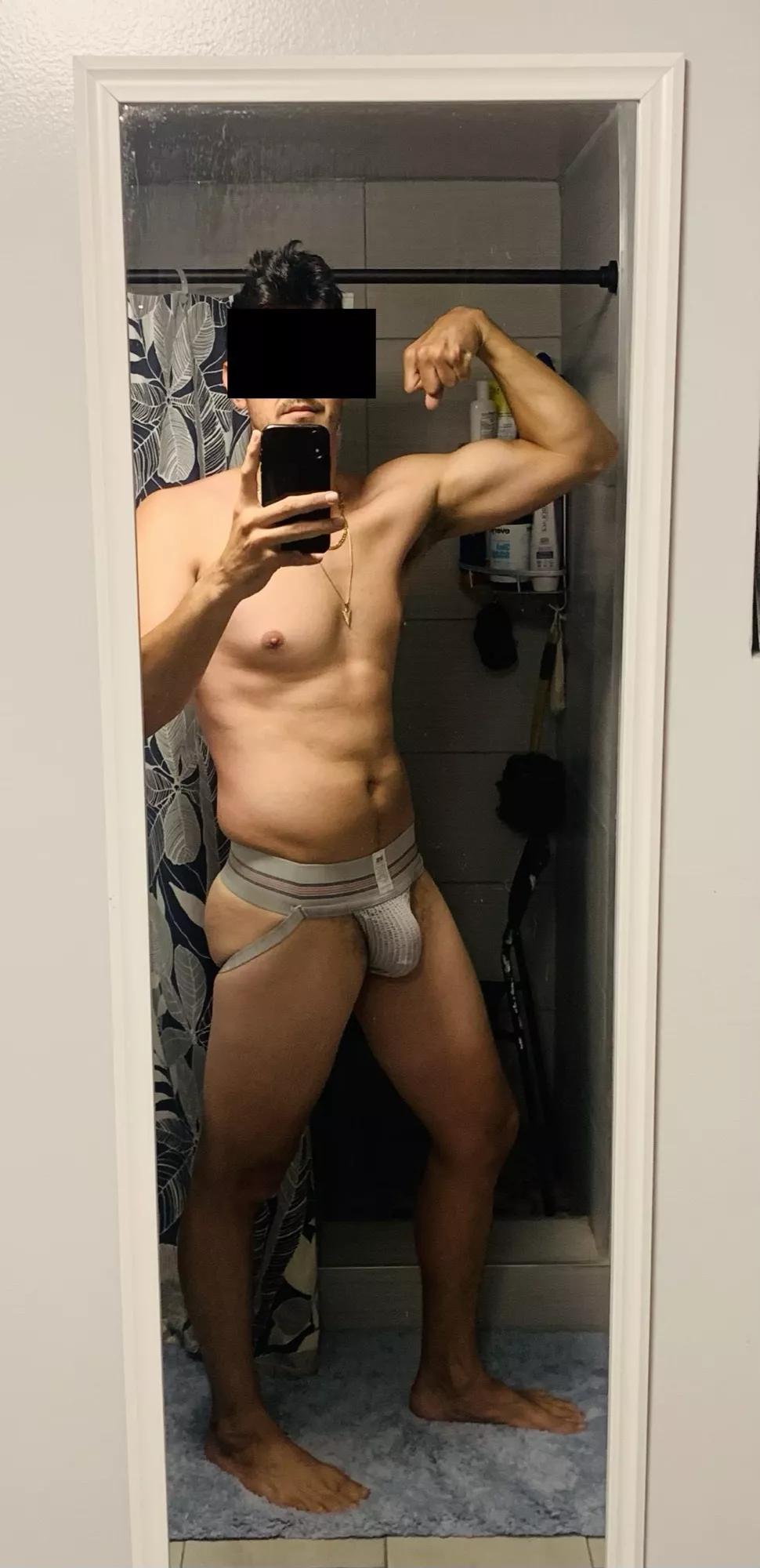 Wearing my jock strap makes me so horny. Makes me miss post game showers with the team 🤤