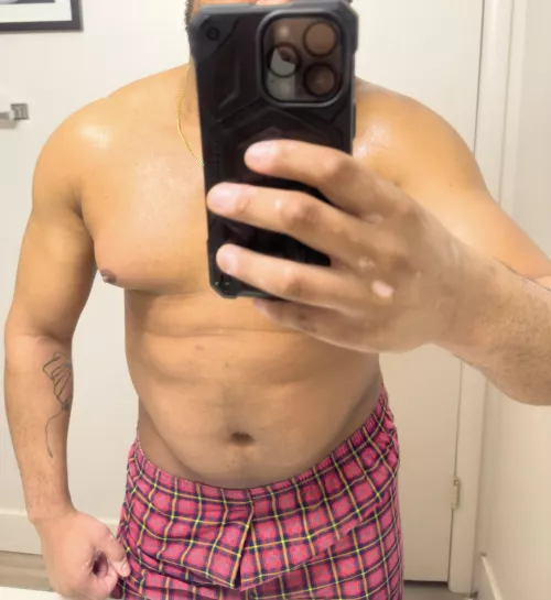 Who likes red plaids?