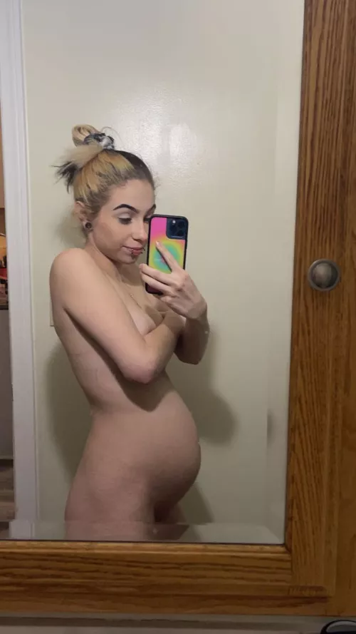 would you fuck a pregnant milf?