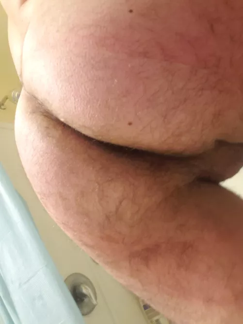 29 [m4m] Straight uc looking to jerk/cum with a muscular dude before work. Snap: strcurious2021