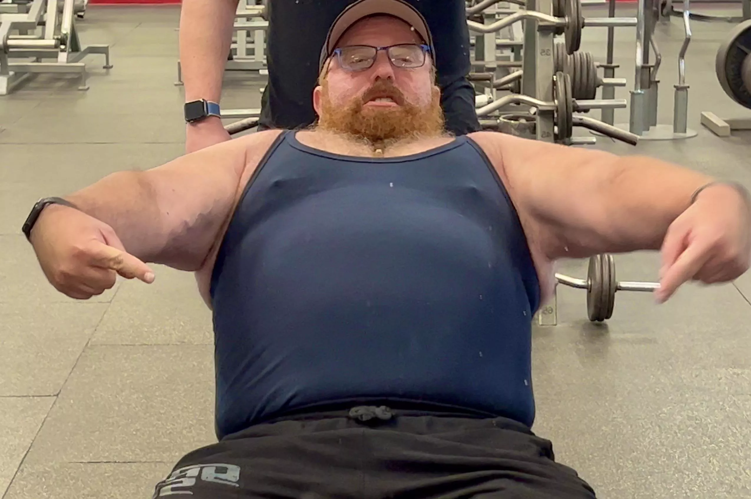 [56] Daddy needs some “tension l” relieved before pumping up even bigger. Volunteers? 💪🏼😈💦