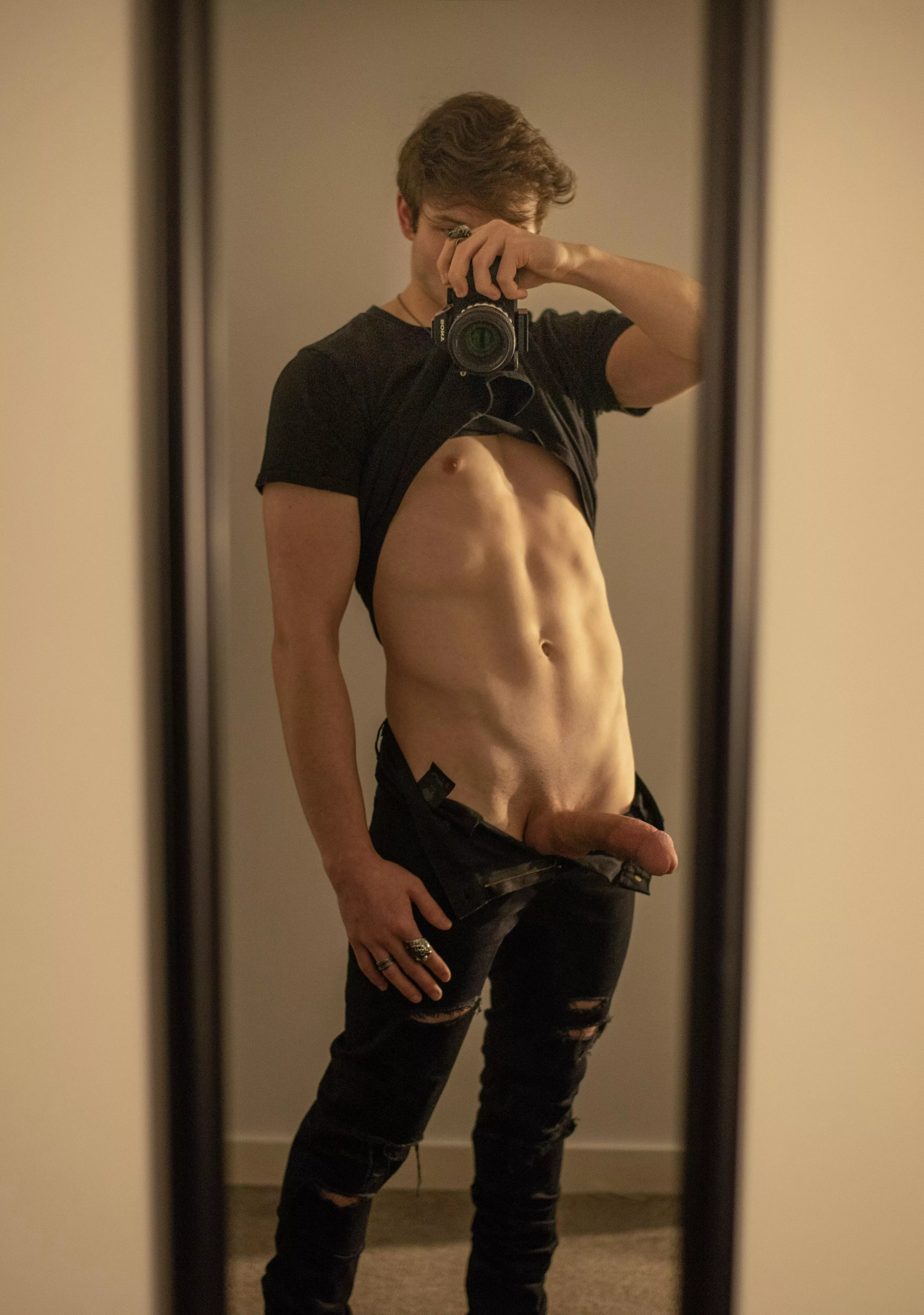 Anyone prefer their cocks on the younger side?