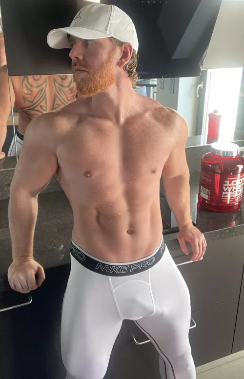 Anyone want me to cook them up some sausage ?