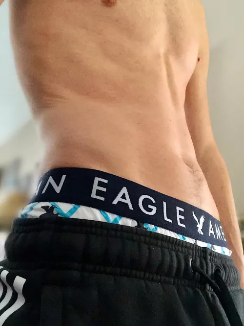 Boxers always creep their way up