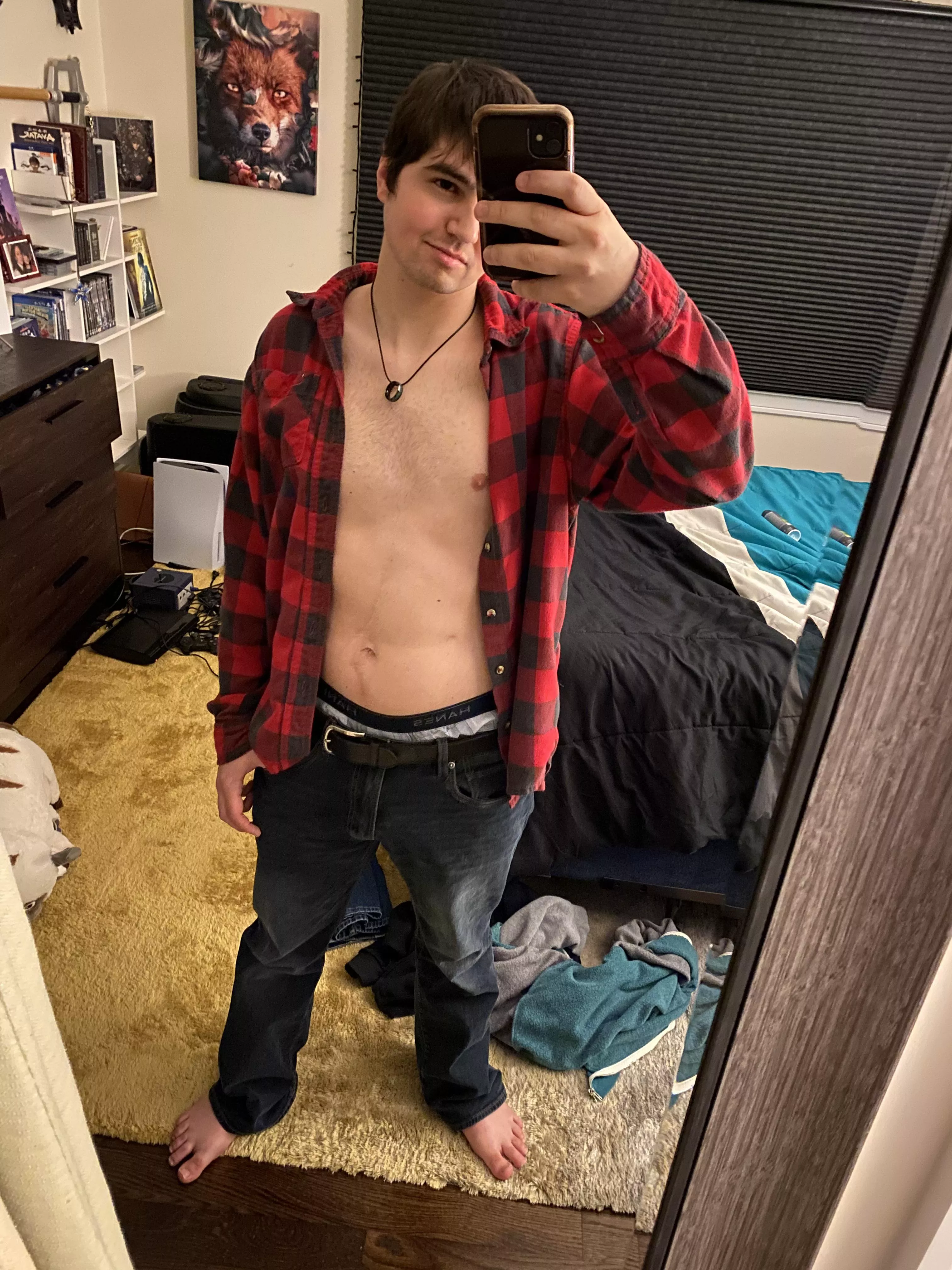 Felt good looking today. Have no one to share that with tho 😂