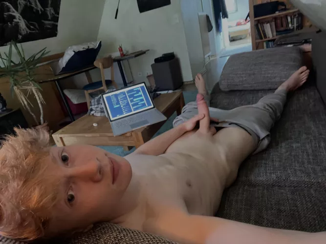 Felt like posting on here again :)