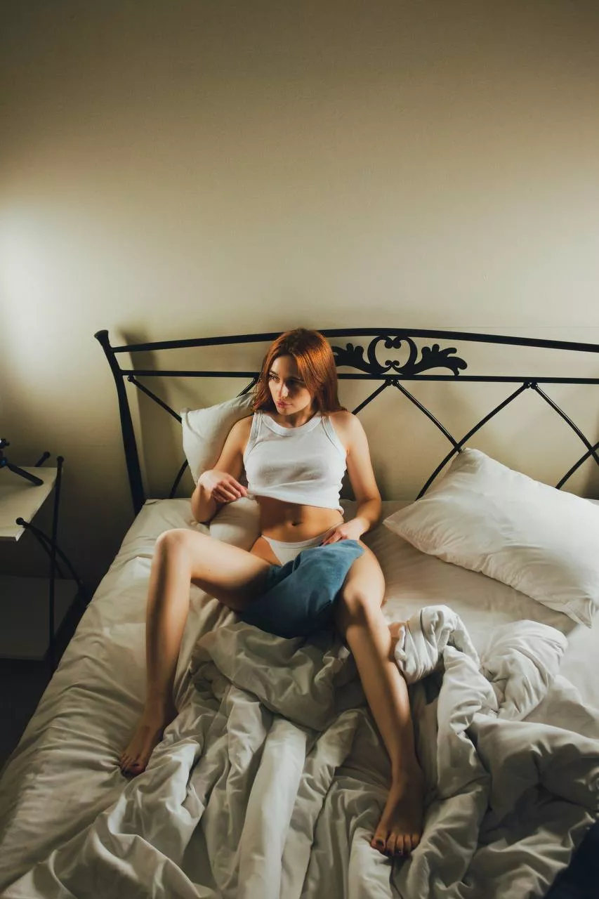 Fuck me like you mean it.. I wannt to feel it