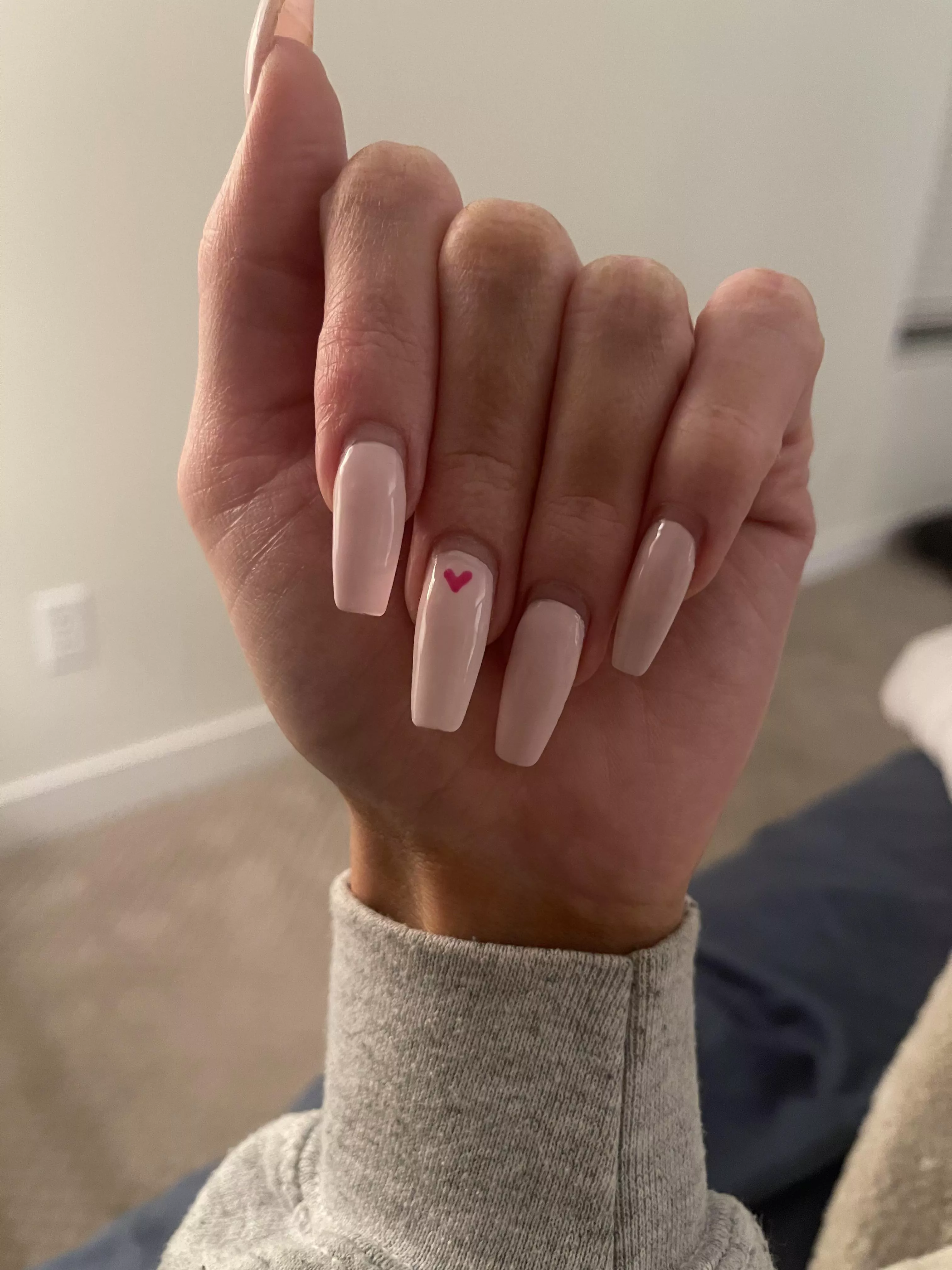 Getting my nails done on Thursday. Which one of you lucky boys will be paying for my fresh set ?