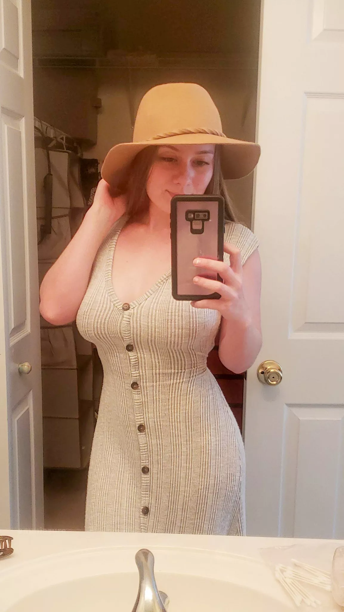 Heading to the beach today 💖💖