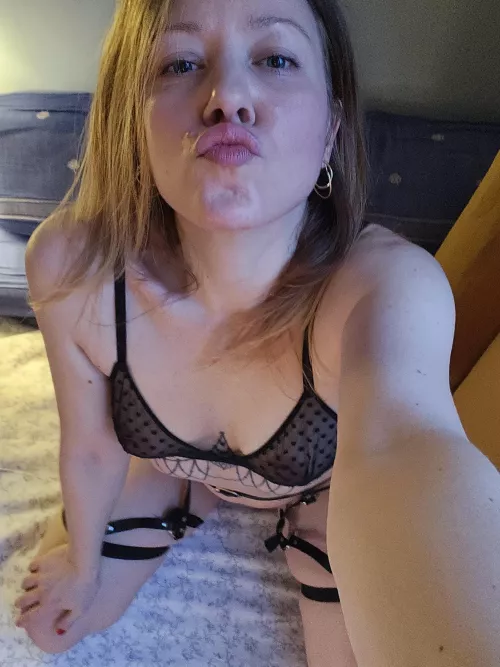 hey boy! ❤️‍🔥 I'm burning with desire