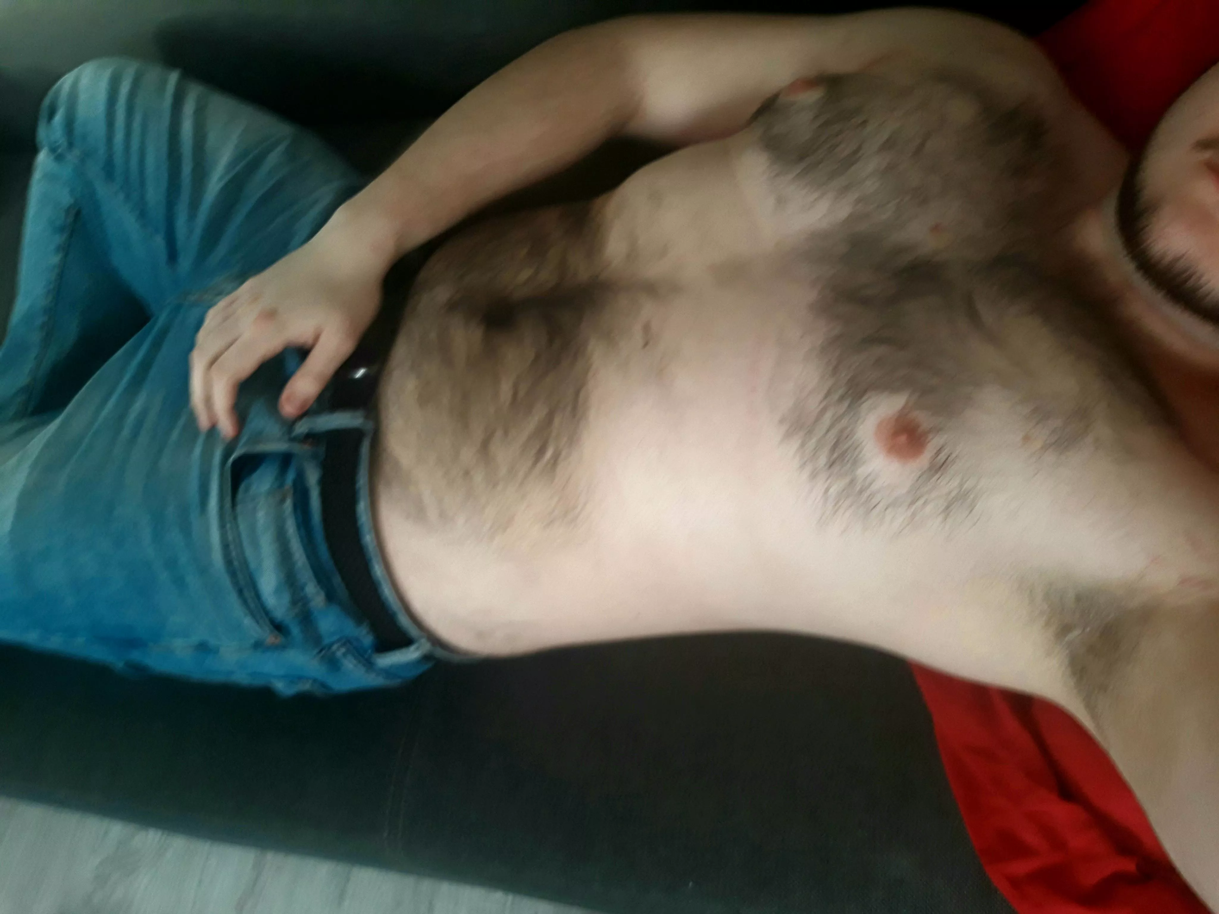 Hi guys, bromance? ;) dm me