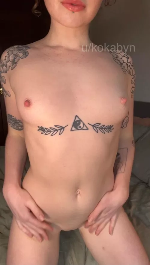 Hope you’re okay with petite freckled girls