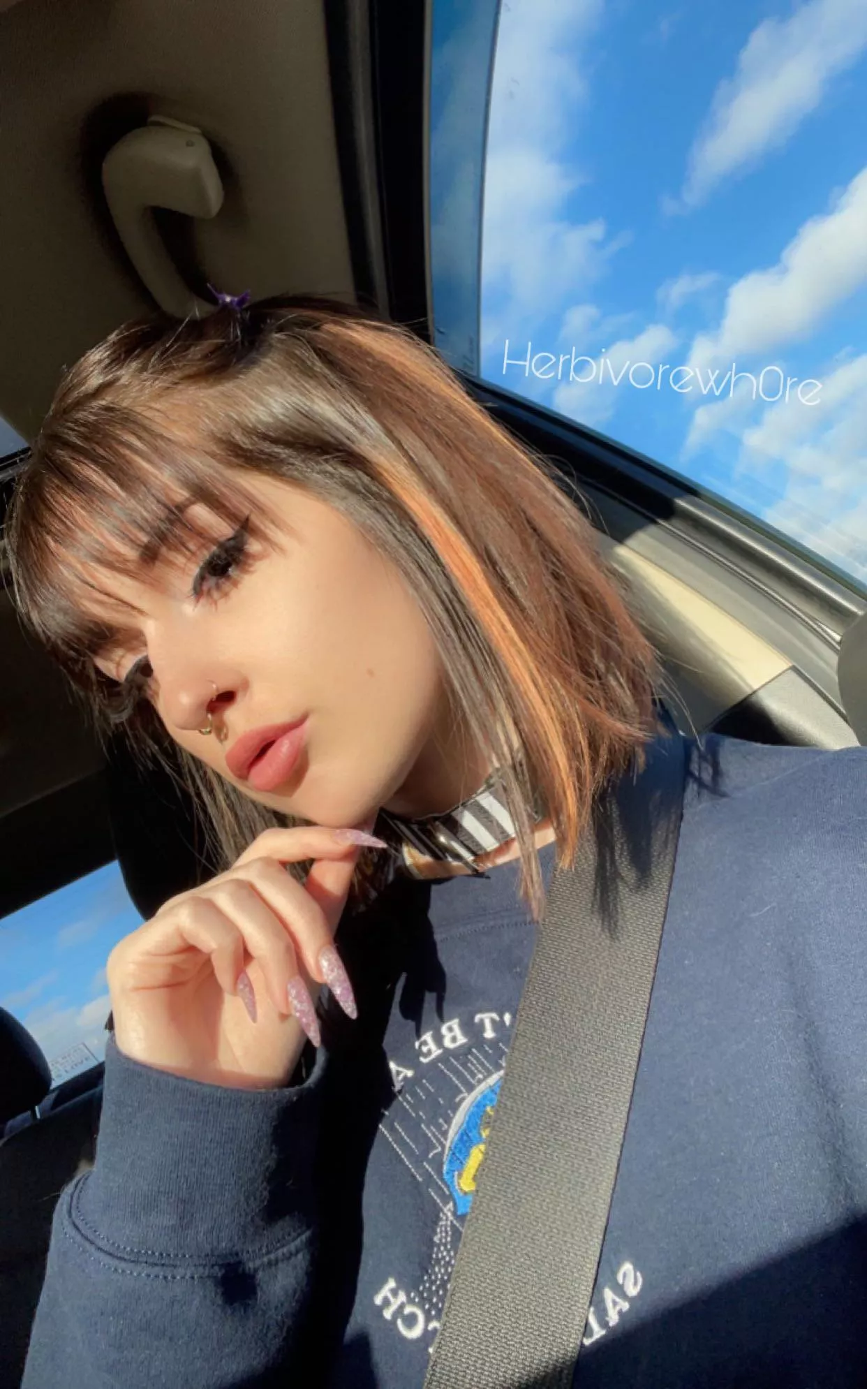 I need a master to take me on walks hehe