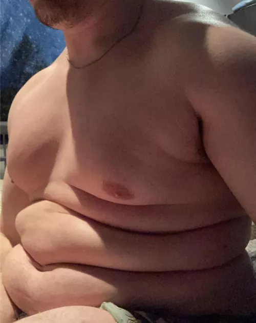 If anyone wants to channel their inner renaissance painter, then this one might be for you