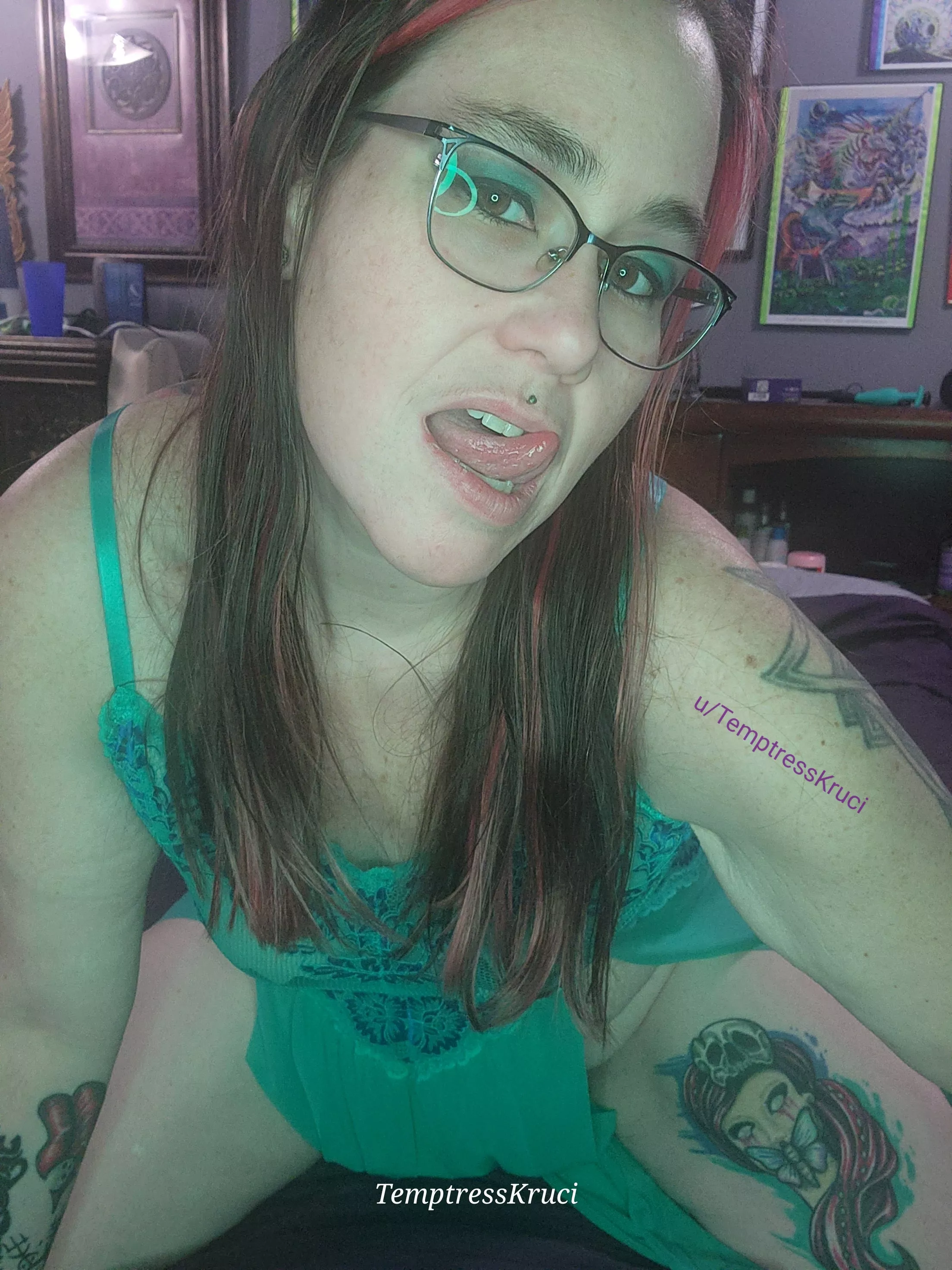 I'm ready for your throbbing cock