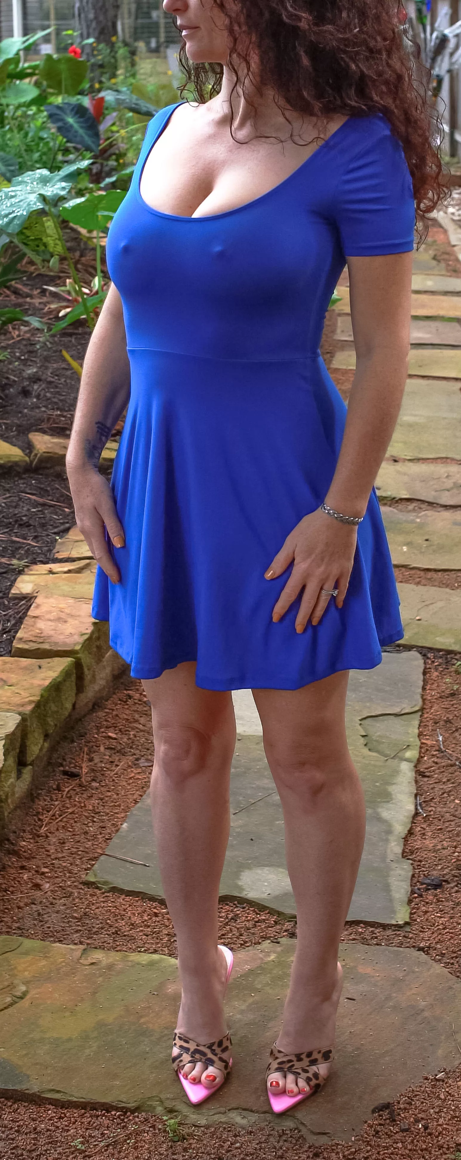 It's sundress season again. Leve to pair my dresses with fun shoes like these pink leopard skin heels