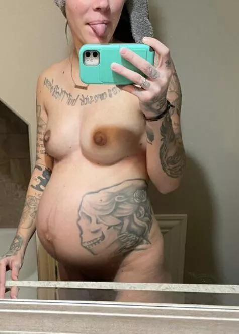 It’s the weekend baby finally time to relax!