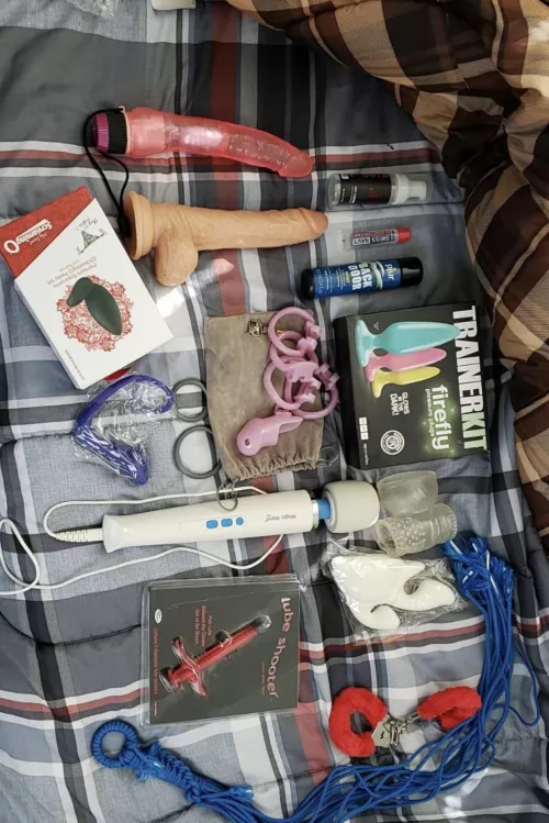 Just downsized, how long should sub sissy awy Stay locked 🔒