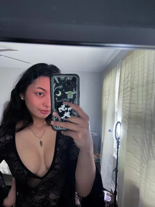 loving my bodysuit 🔮🖤😘