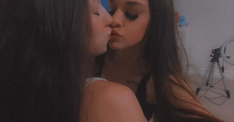 Me & my step sis get naughty sometimes 🫣