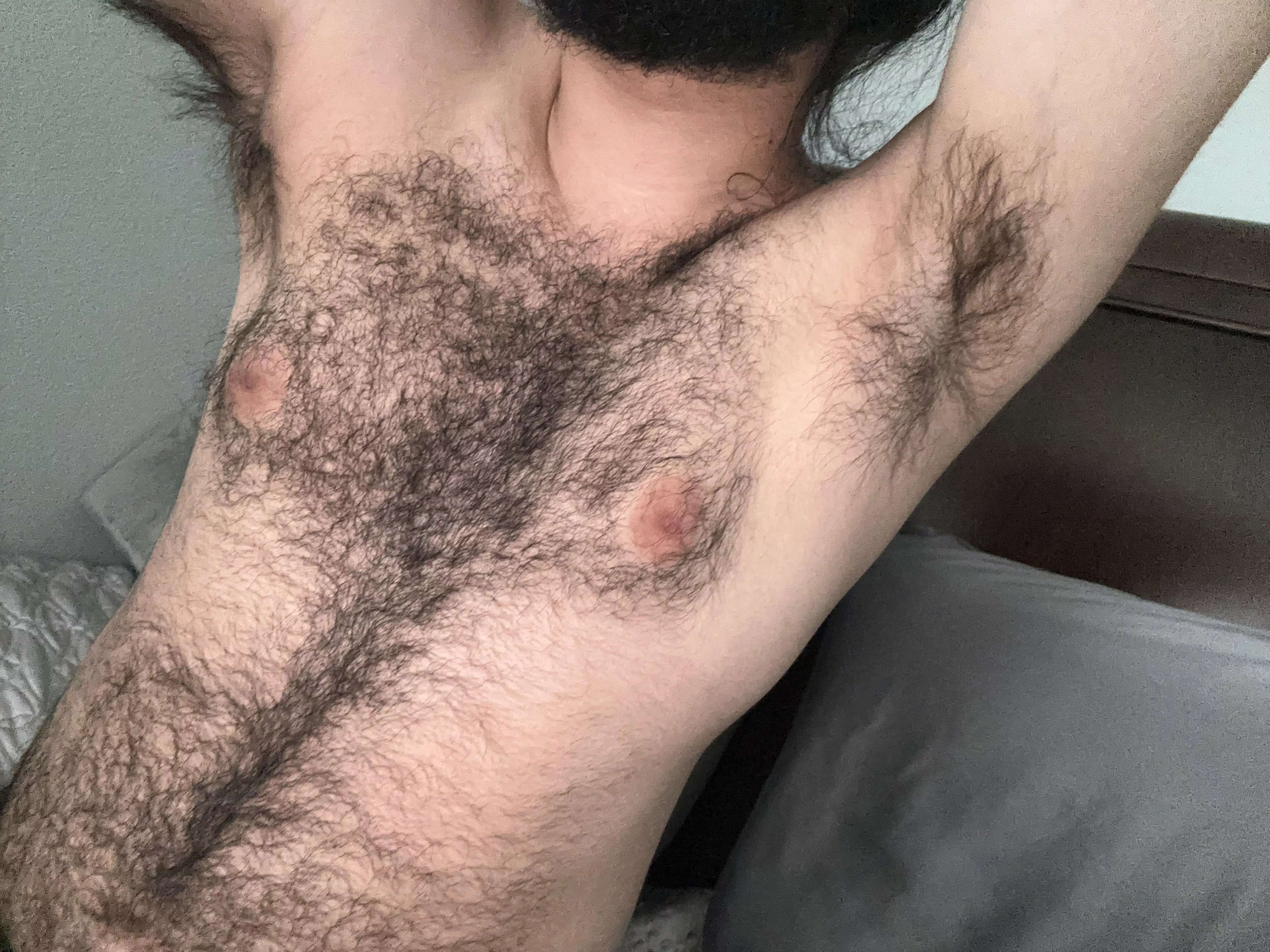 my body hair grows in all the right places 😮‍💨