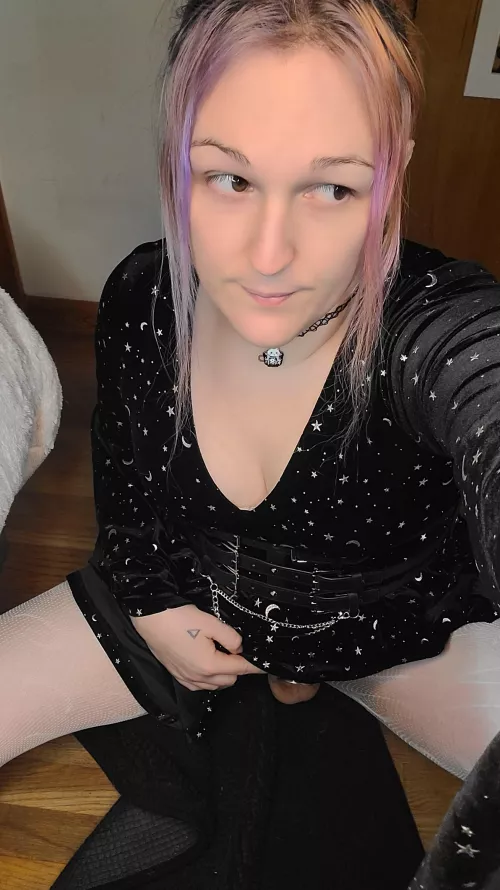 My cage is barely visible sometimes