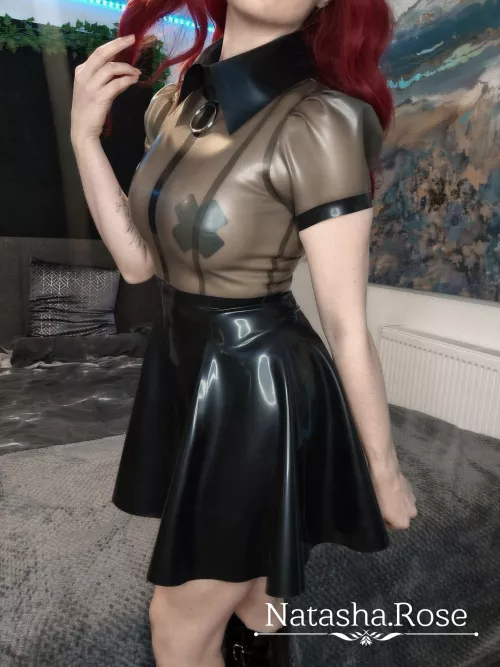 My first latex dress 🖤