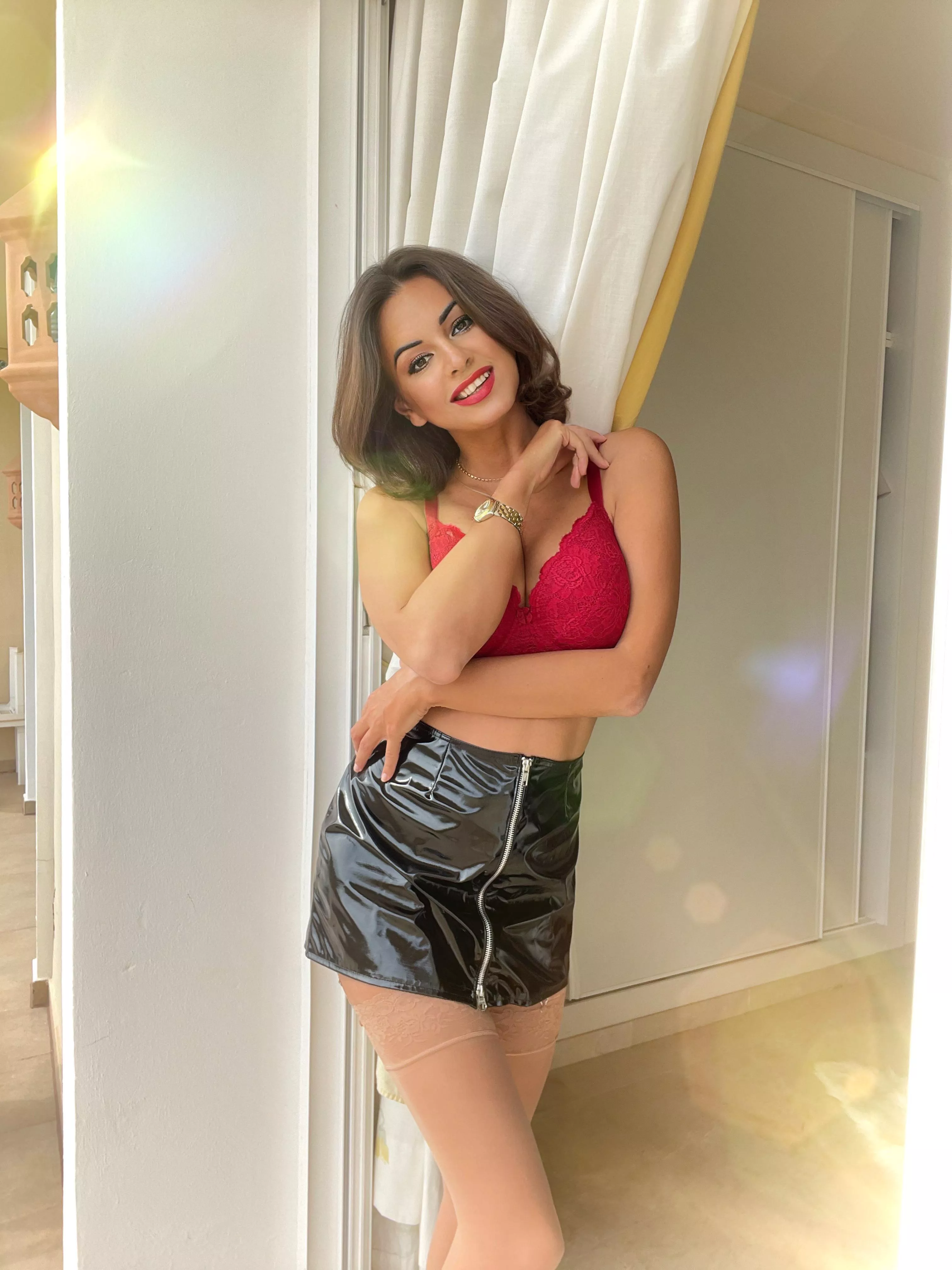 My lovely latex skirt and nude stockings