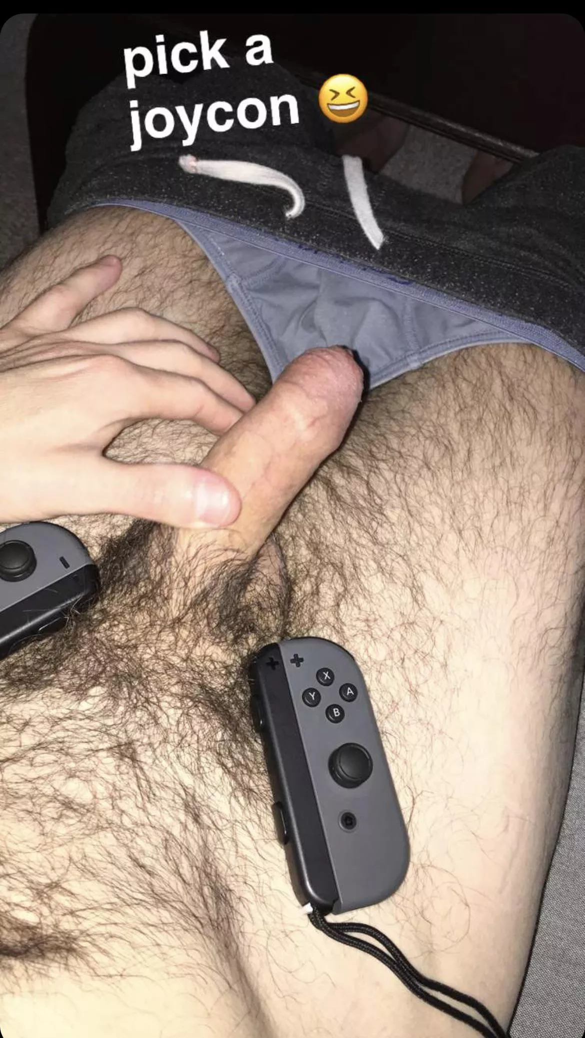 need a player 2 😝