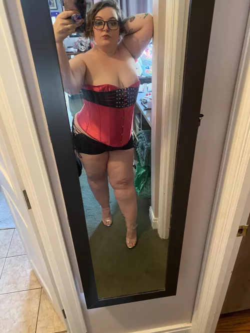 Pink Corset on a Big Girl