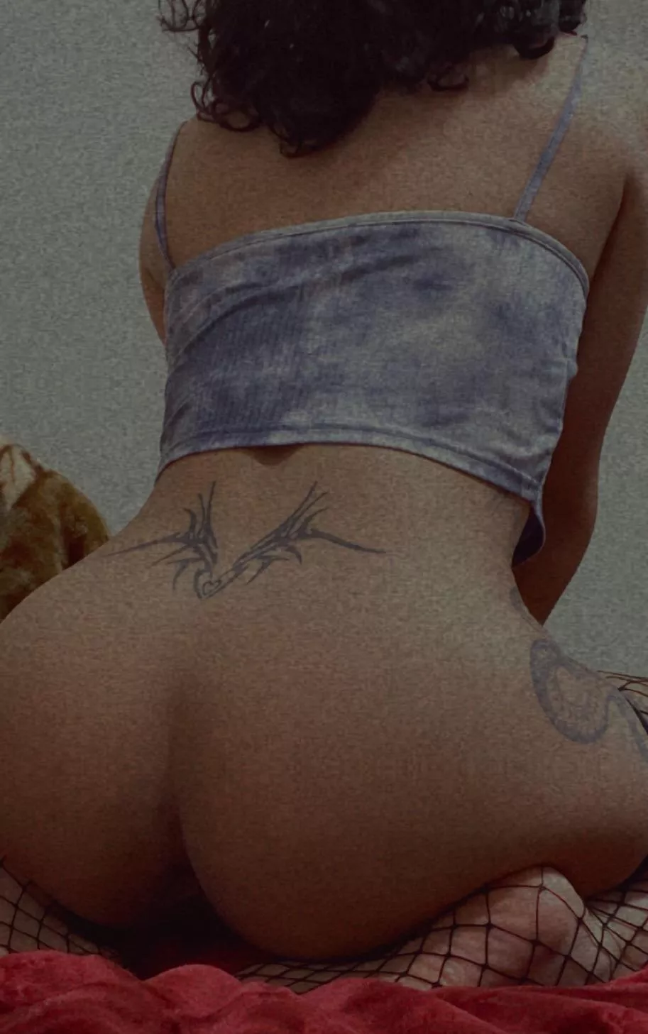 POV: we're roommates and i never wear panties