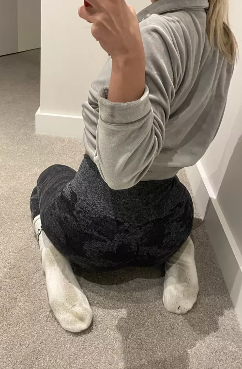 The post work out socks 👀😉