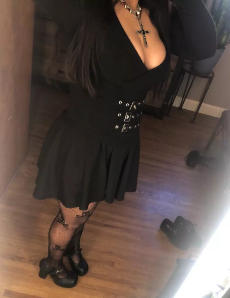 Thoughts on teared tights?