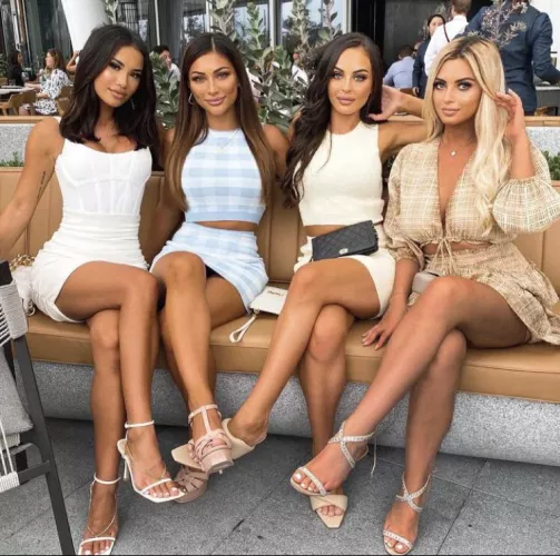 Trophy Bombshells