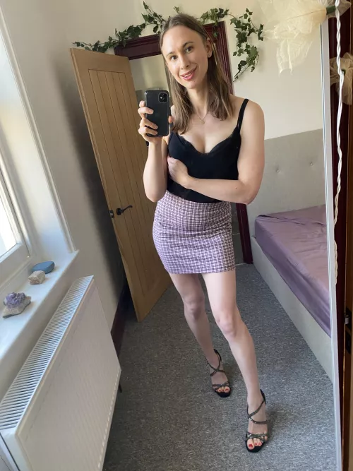 Who likes the skirt 😘