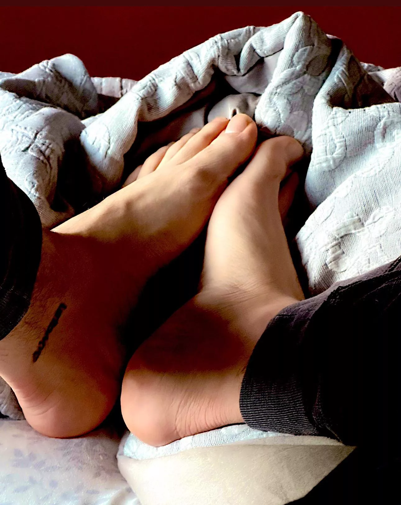 Wish my feet an happy birthday