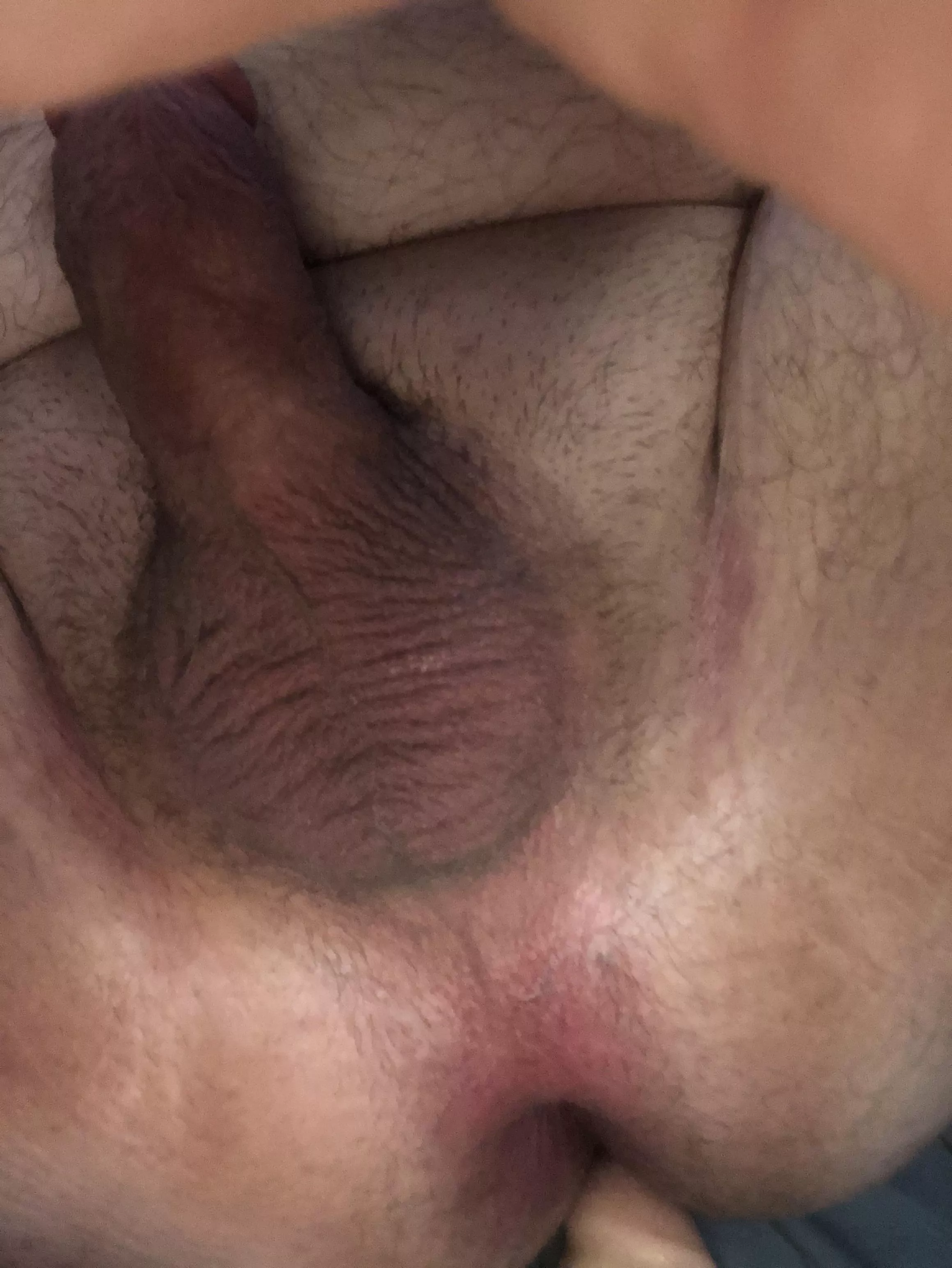 [28] Legs up, I know the drill daddies😈