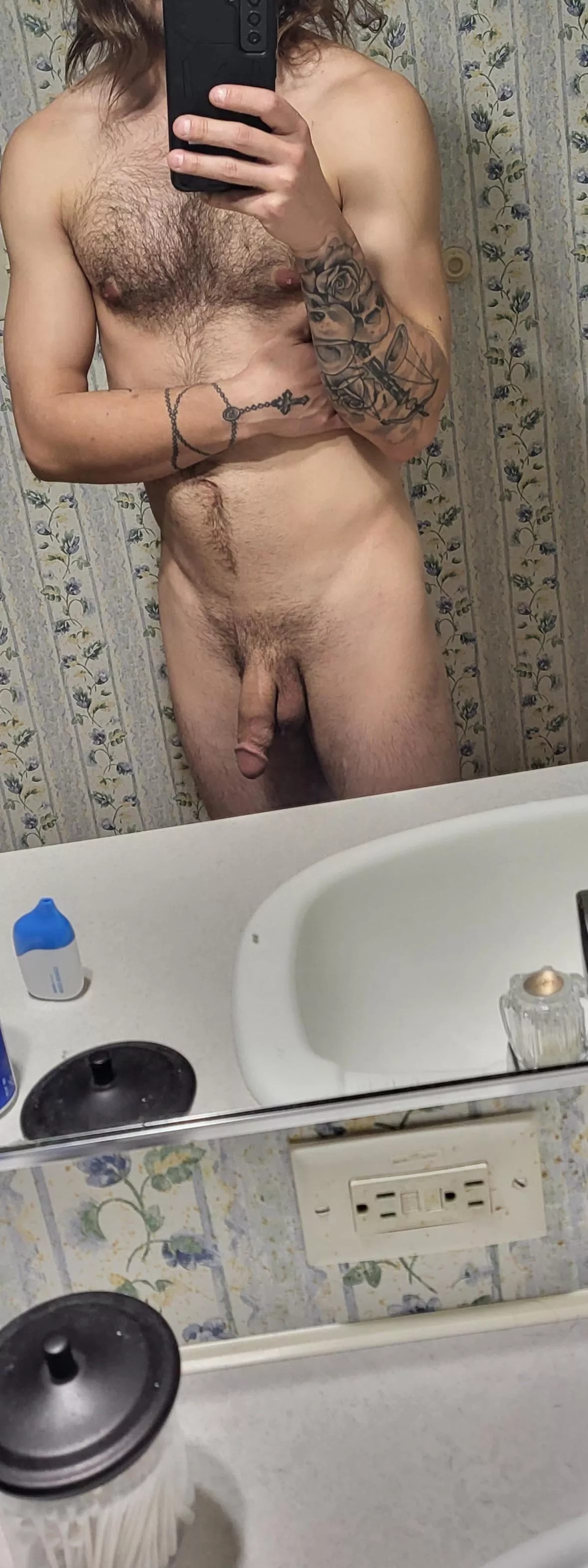 Always posting erect pics, figured I'd post my very first softie pic. Let me know if it works out for me 🙂