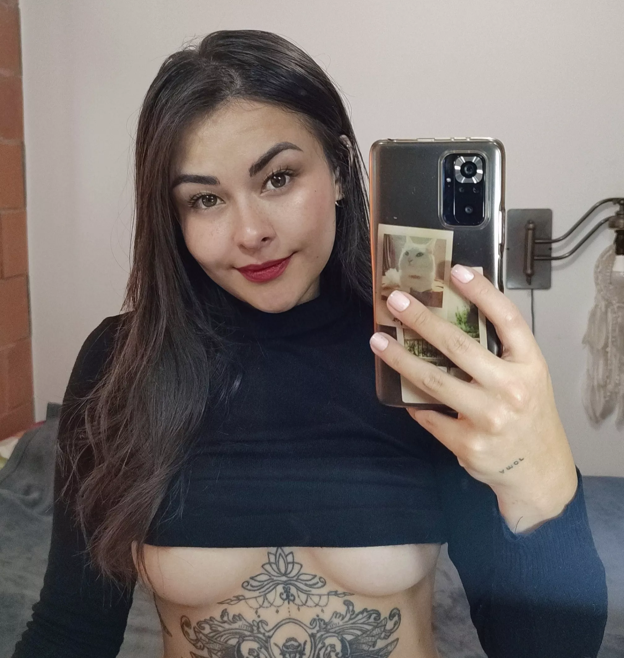 Did someone order a horny nympho milf?