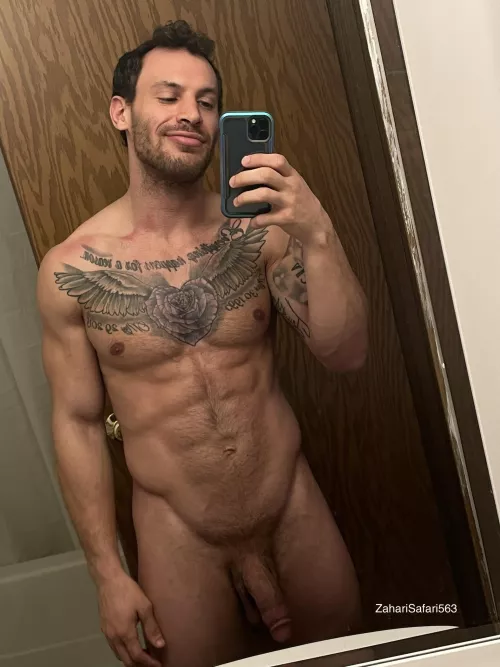 Don’t mind the bed head